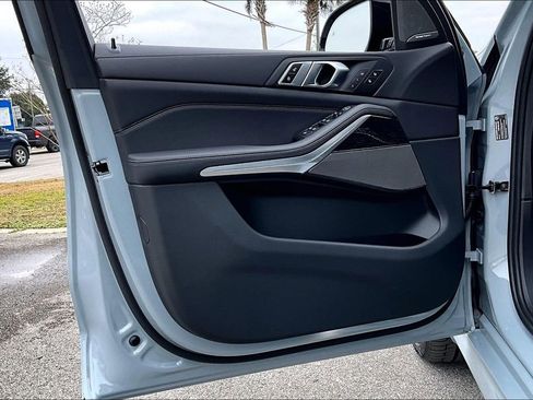 New 2026 BMW X5 sDrive40i w/ M Sport Package image 13