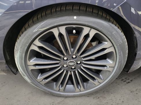 New 2026 Land Rover Range Rover Velar Dynamic SE image 11