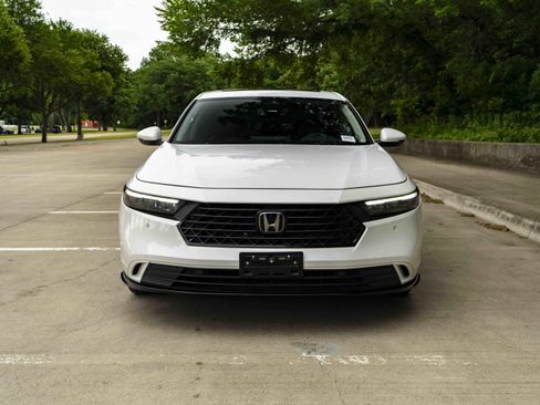 Used 2024 Honda Accord EX-L image 3