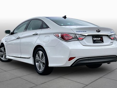 Used 2014 Hyundai Sonata Limited w/ Panoramic Sunroof Package 02 FWD image 11