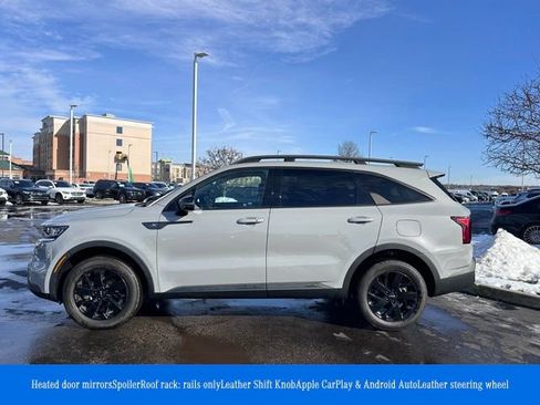 Used 2023 Kia Sorento S image 6