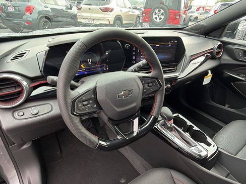 New 2026 Chevrolet Trax RS w/ Driver Confidence Package FWD image 19
