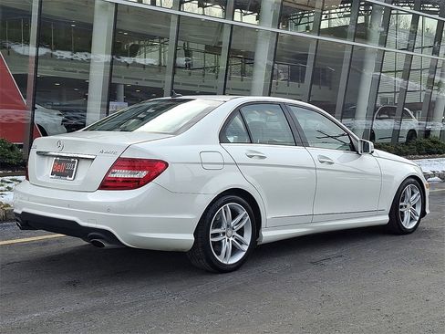 Used 2012 Mercedes-Benz C 300 4MATIC Sedan image 7