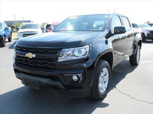 Used 2021 Chevrolet Colorado LT w/ LT Convenience Package image 2