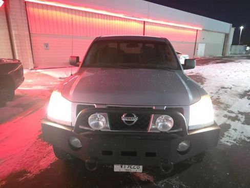Used 2007 Nissan Titan XE image 2