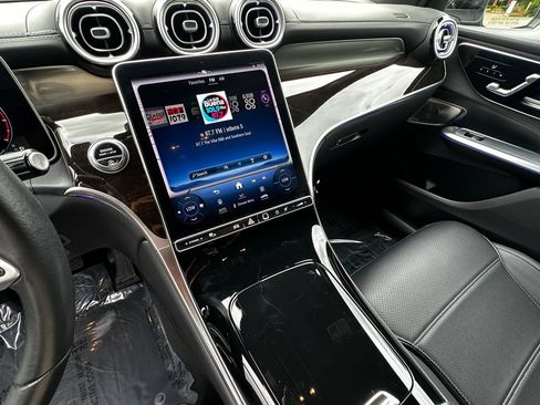 Certified 2023 Mercedes-Benz GLC 300 4MATIC image 31