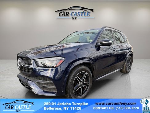 Used 2020 Mercedes-Benz GLE 350 4MATIC w/ AMG Line Exterior image 1