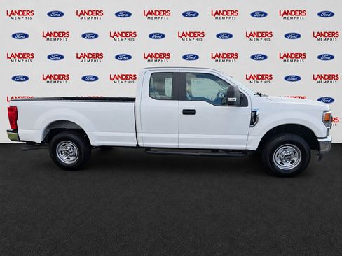 Used 2020 Ford F250 XL w/ Power Equipment Group RWD image 4