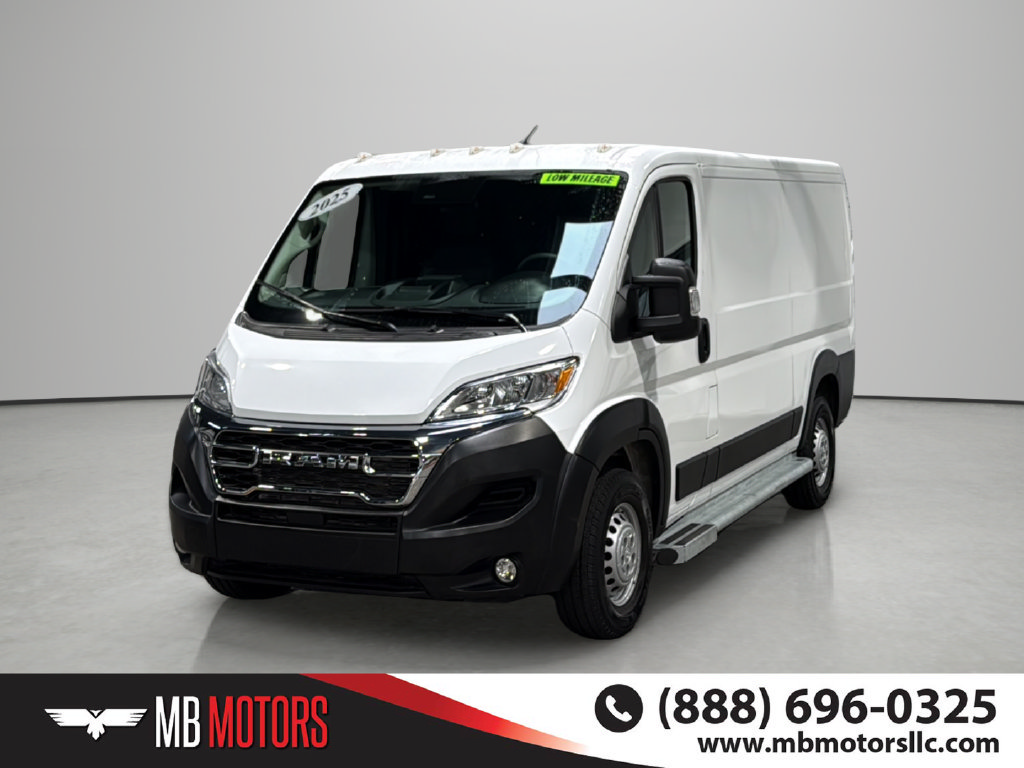 Used 2025 RAM ProMaster 2500 w/ U-Haul Equipment Group FWD image 1