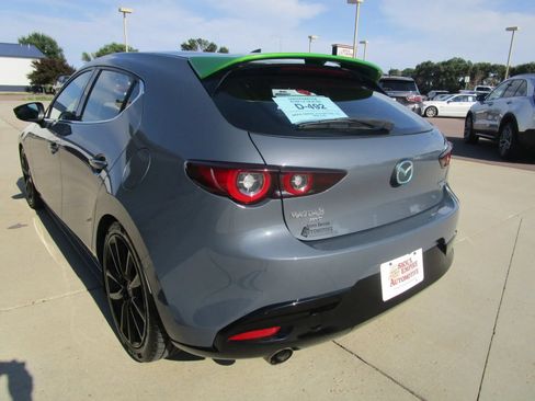 Used 2023 MAZDA MAZDA3 AWD 2.5 Turbo Hatchback image 7