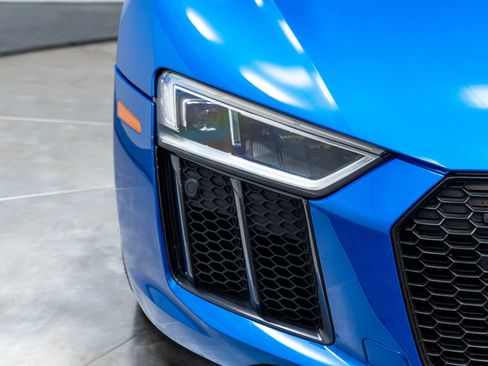 Used 2017 Audi R8 V10 plus AWD/4WD image 40