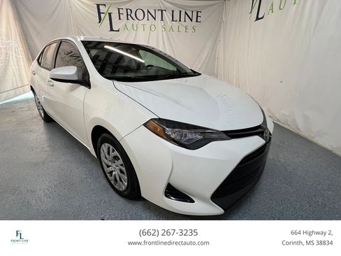 Used 2018 Toyota Corolla LE FWD image 1