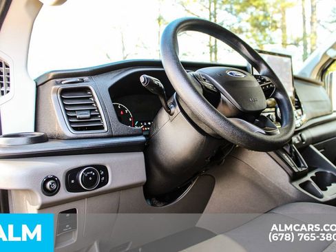 Used 2024 Ford Transit 350 XLT RWD image 29