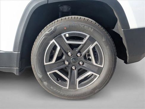 New 2026 Jeep Cherokee Limited image 10