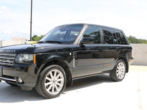 Used 2012 Land Rover Range Rover Supercharged w/ Silver Pack AWD/4WD image 25