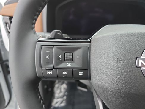 New 2026 Nissan Rogue Platinum w/ Platinum Premium Package AWD/4WD image 17