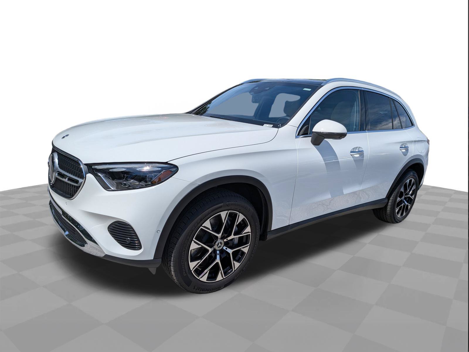 Used 2025 Mercedes-Benz GLC 350e 4MATIC image 8
