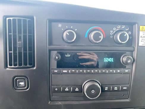 New 2024 GMC Savana 3500 w/ Power Convenience Package image 21