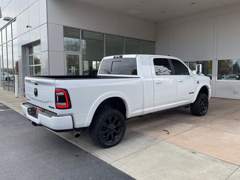 Used 2022 RAM 3500 Limited image 22