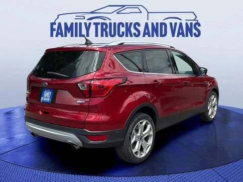 Used 2019 Ford Escape Titanium AWD/4WD image 5