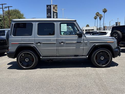 Used 2026 Mercedes-Benz G 63 AMG 4MATIC image 2