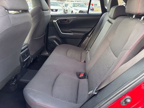 Certified 2021 Toyota RAV4 SE image 45