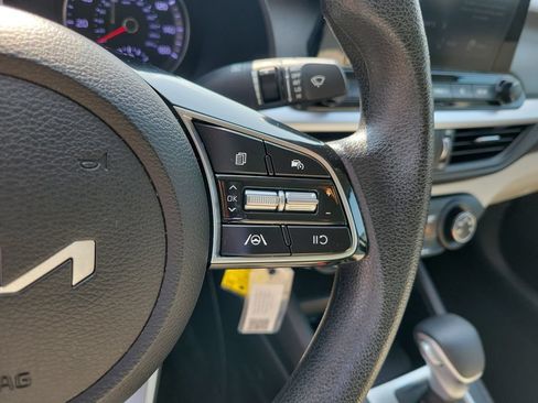 Used 2023 Kia Forte LXS FWD image 27
