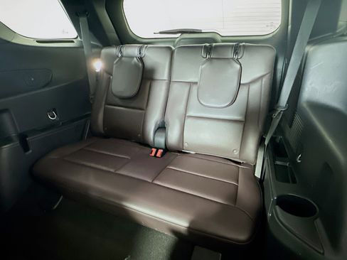 Used 2025 Ford Explorer Platinum w/ LUX Leather Package image 31