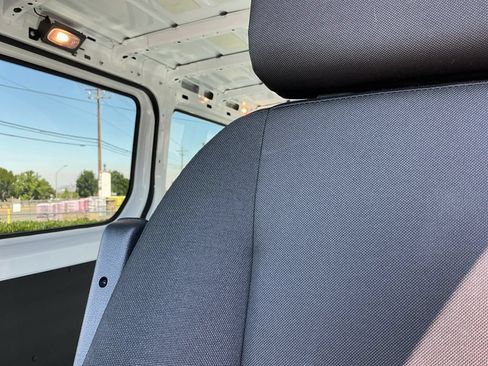 Used 2025 Mercedes-Benz Sprinter 2500 image 12