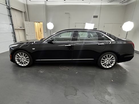 Used 2017 Cadillac CT6 3.6 AWD image 5