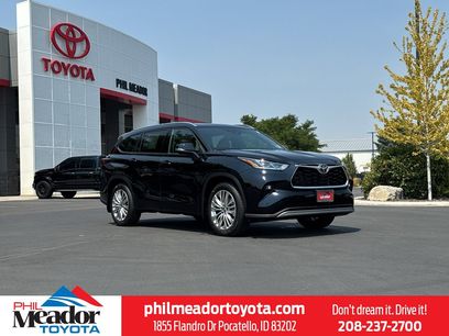 New 2026 Toyota Highlander Platinum