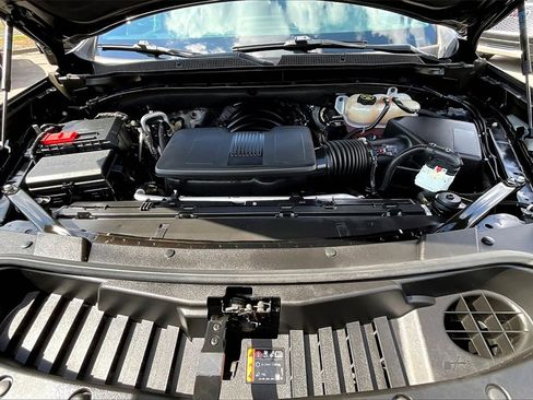 Used 2023 Chevrolet Tahoe LT image 10