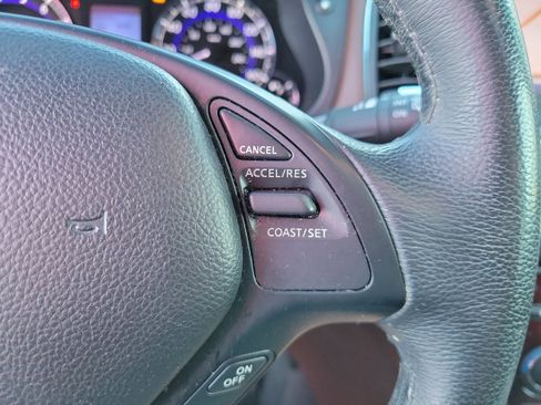 Used 2016 INFINITI QX50 2WD w/ Premium Plus Package image 32