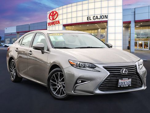 Used 2017 Lexus ES 350 ES 350 w/ Navigation System Package image 1