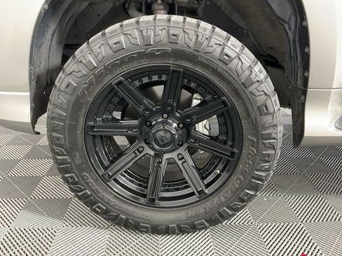 Used 2022 Lexus GX 460 Premium image 8