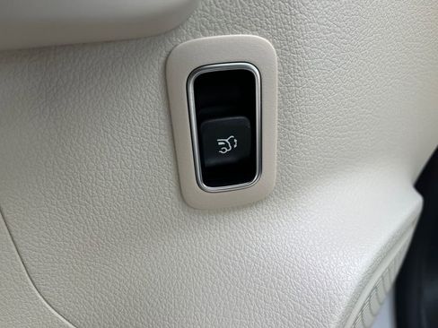 Certified 2026 Mercedes-Benz GLA 250 4MATIC image 23