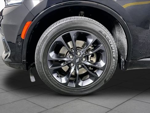 Used 2023 Dodge Durango R/T w/ Hemi Orange Plus Package RWD image 11