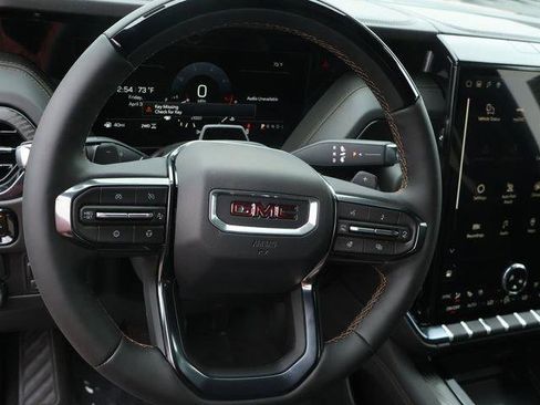 New 2026 GMC Yukon AT4 AWD/4WD image 28