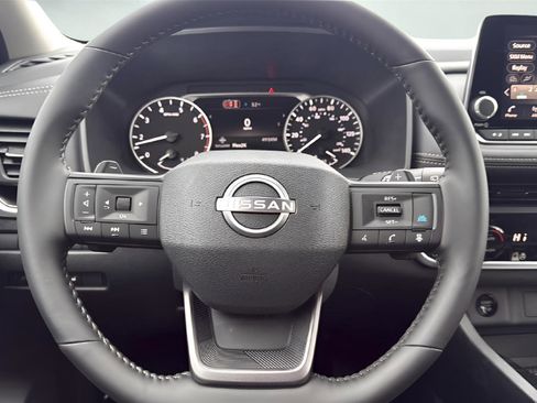 New 2026 Nissan Rogue SV image 12