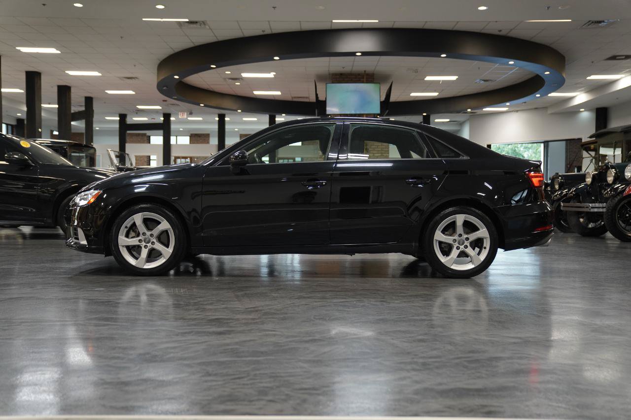 Used 2019 Audi A3 2.0T Titanium FWD image 6