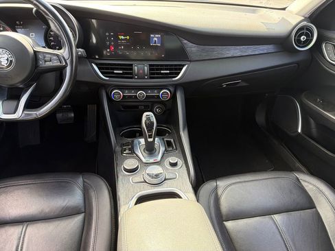 Used 2020 Alfa Romeo Giulia AWD w/ Cold Weather Package image 14