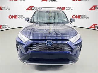 Used 2020 Toyota RAV4 XSE video 2