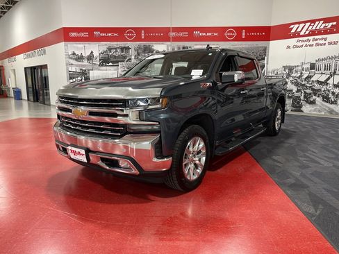 Used 2021 Chevrolet Silverado 1500 LTZ w/ Z71 Off-Road Package image 7
