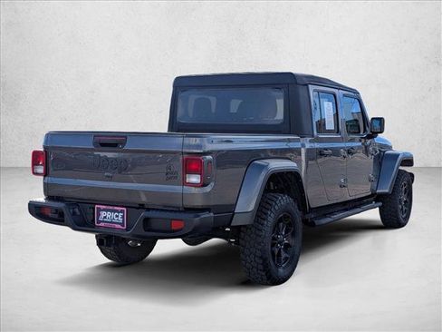 Used 2022 Jeep Gladiator Willys image 5