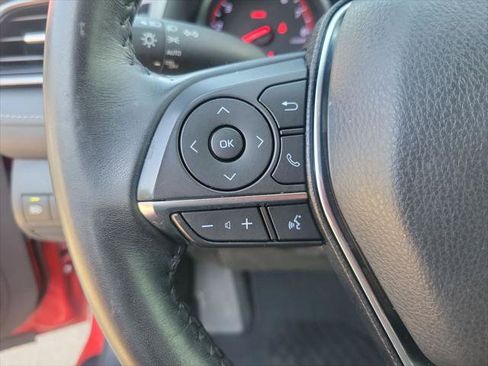 Certified 2020 Toyota Camry XSE FWD image 18