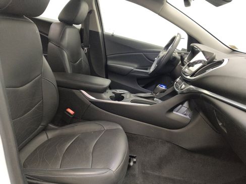 Used 2019 Chevrolet Volt Premier w/ Driver Confidence II Package image 21