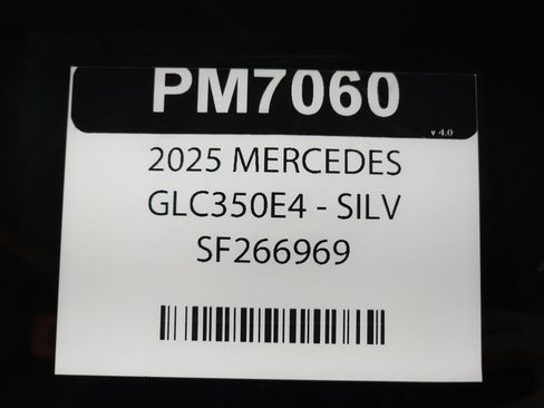Used 2025 Mercedes-Benz GLC 350e 4MATIC w/ AMG Line image 33