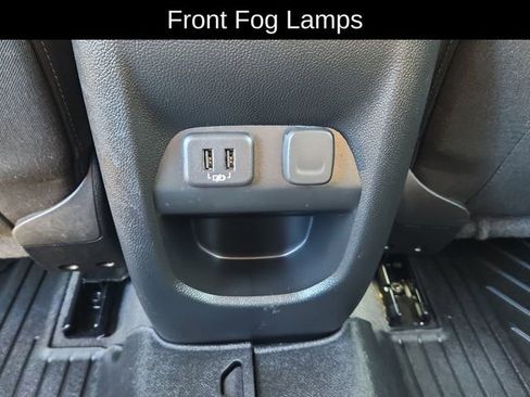 Used 2022 Chevrolet Colorado LT w/ LT Convenience Package AWD/4WD image 25