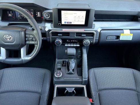 New 2026 Toyota 4Runner SR5 RWD image 9