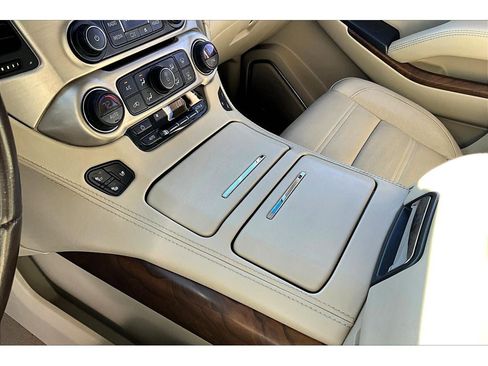 Used 2019 GMC Yukon XL Denali w/ Denali Ultimate Package image 15